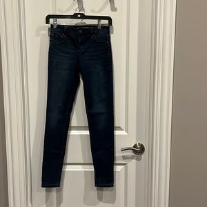 Cute for dressy casual events!